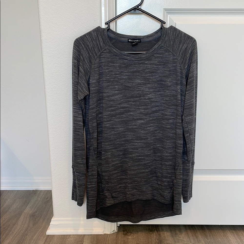 Champion gray long sleeve pullover sweater